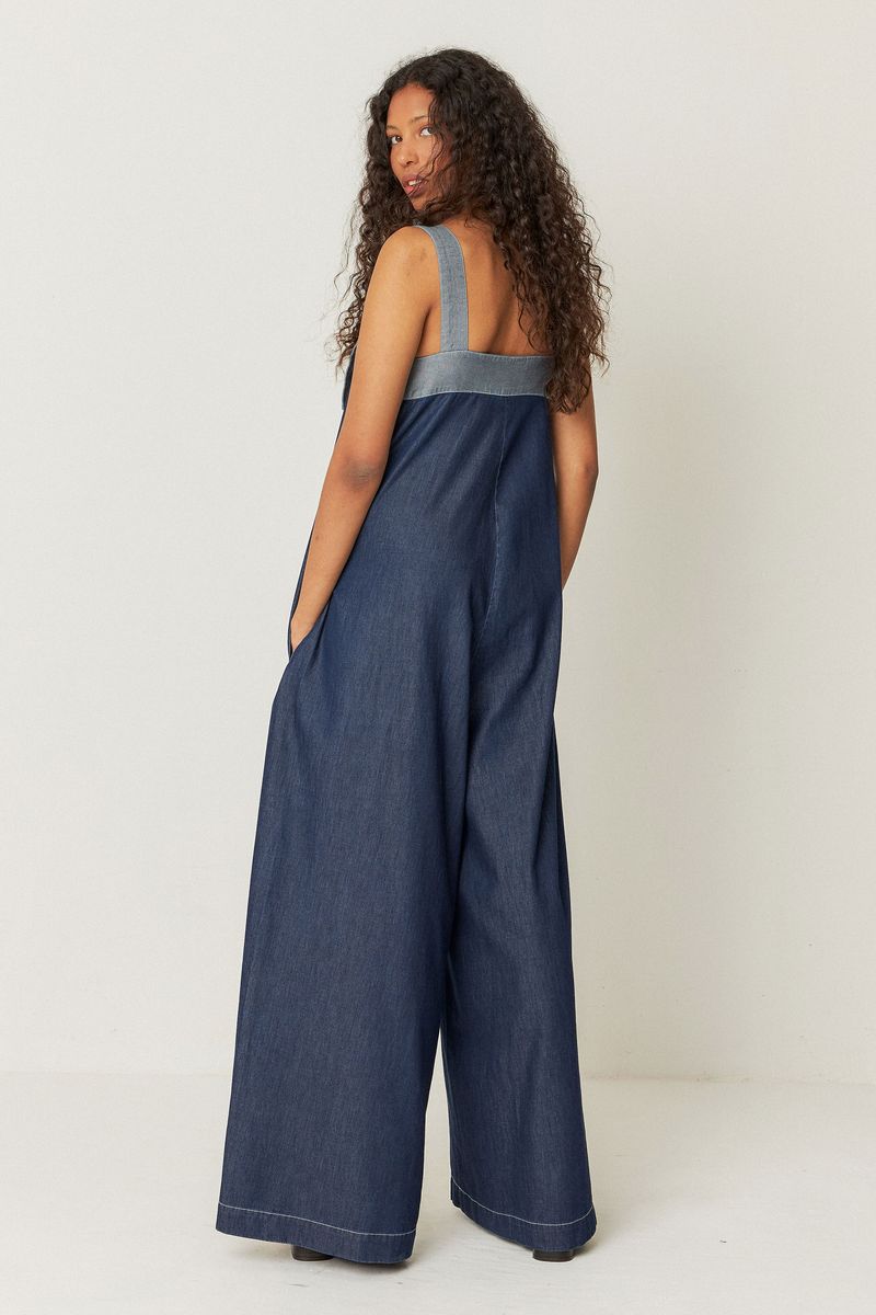 Ikia Jumpsuit