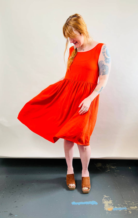 Meredith Dress in Poppy