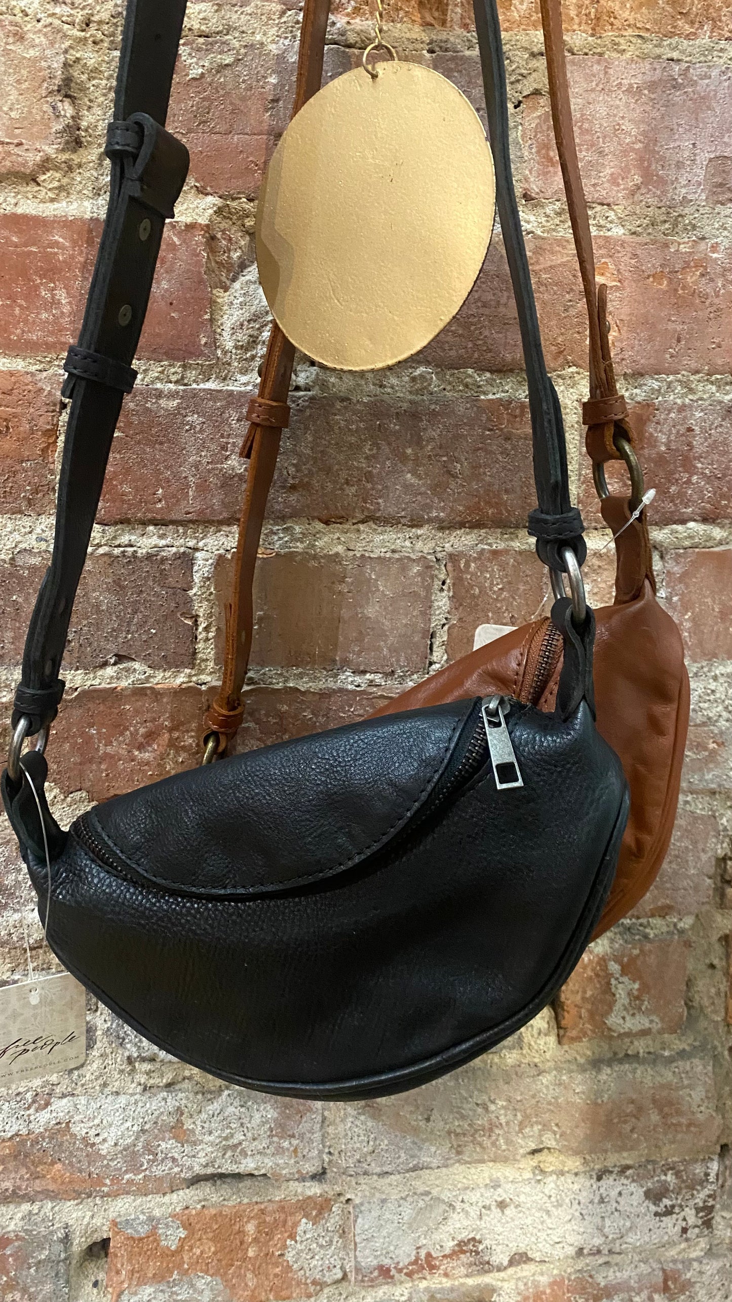 Palmer Crossbody