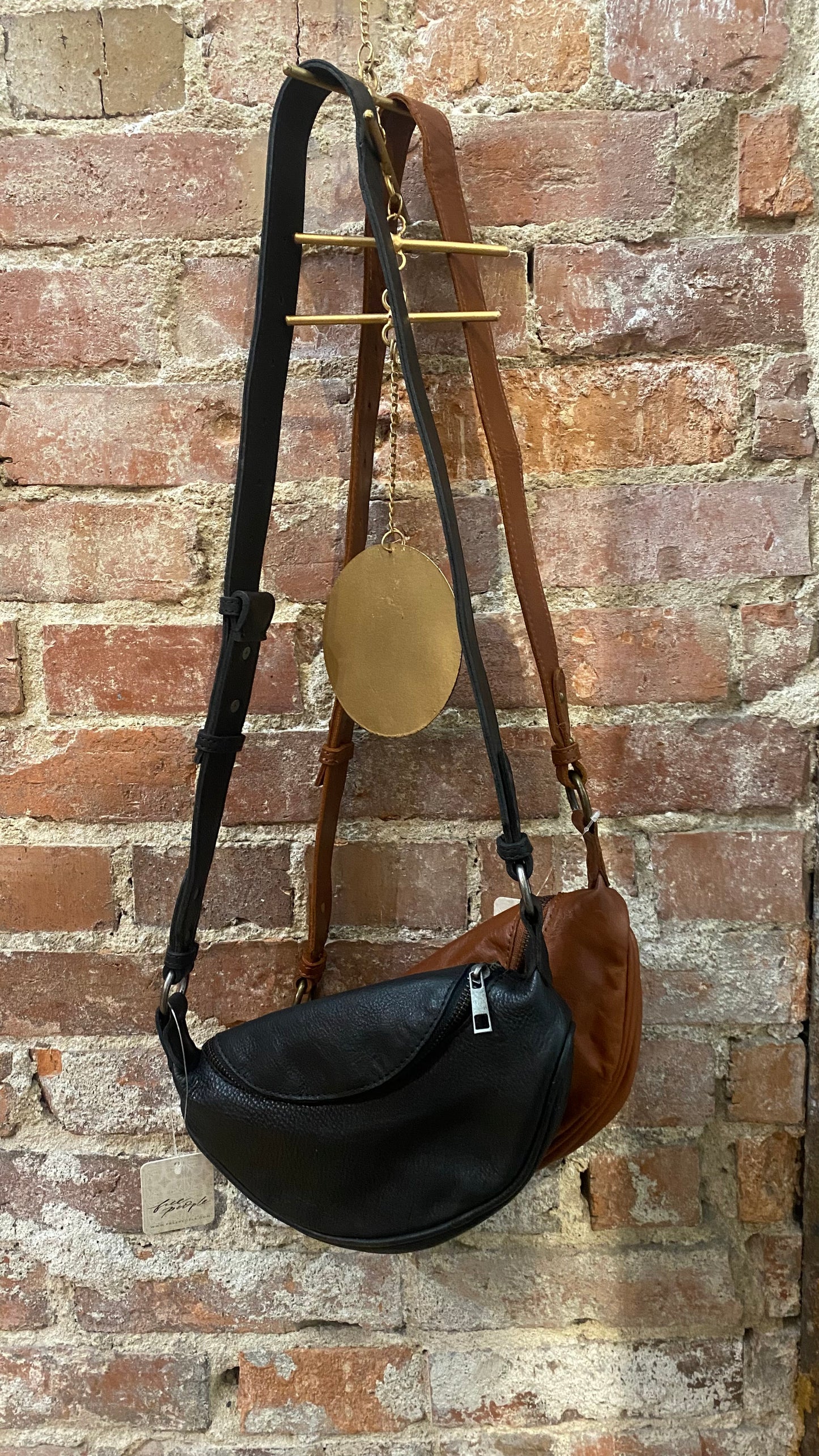 Palmer Crossbody