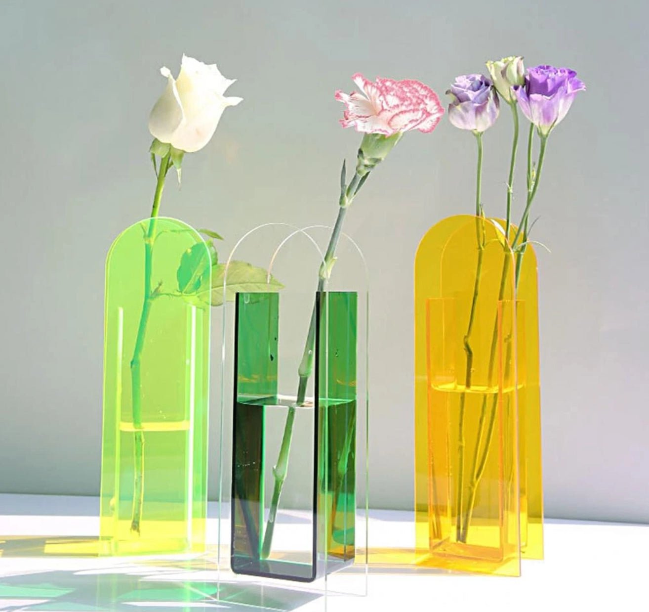 Acrylic Transparent Vase - Tsuru