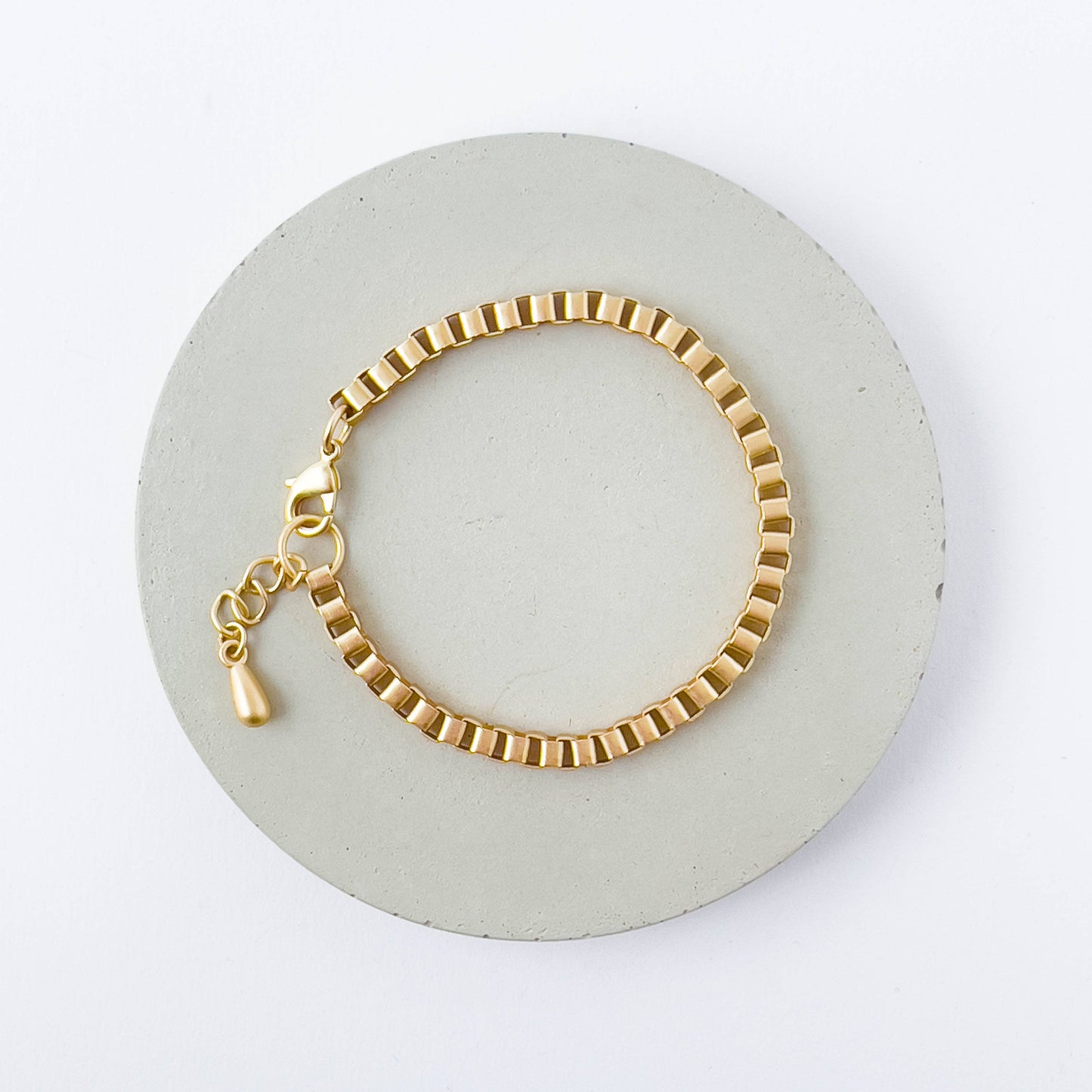 Matte Gold Box Chain Bracelet