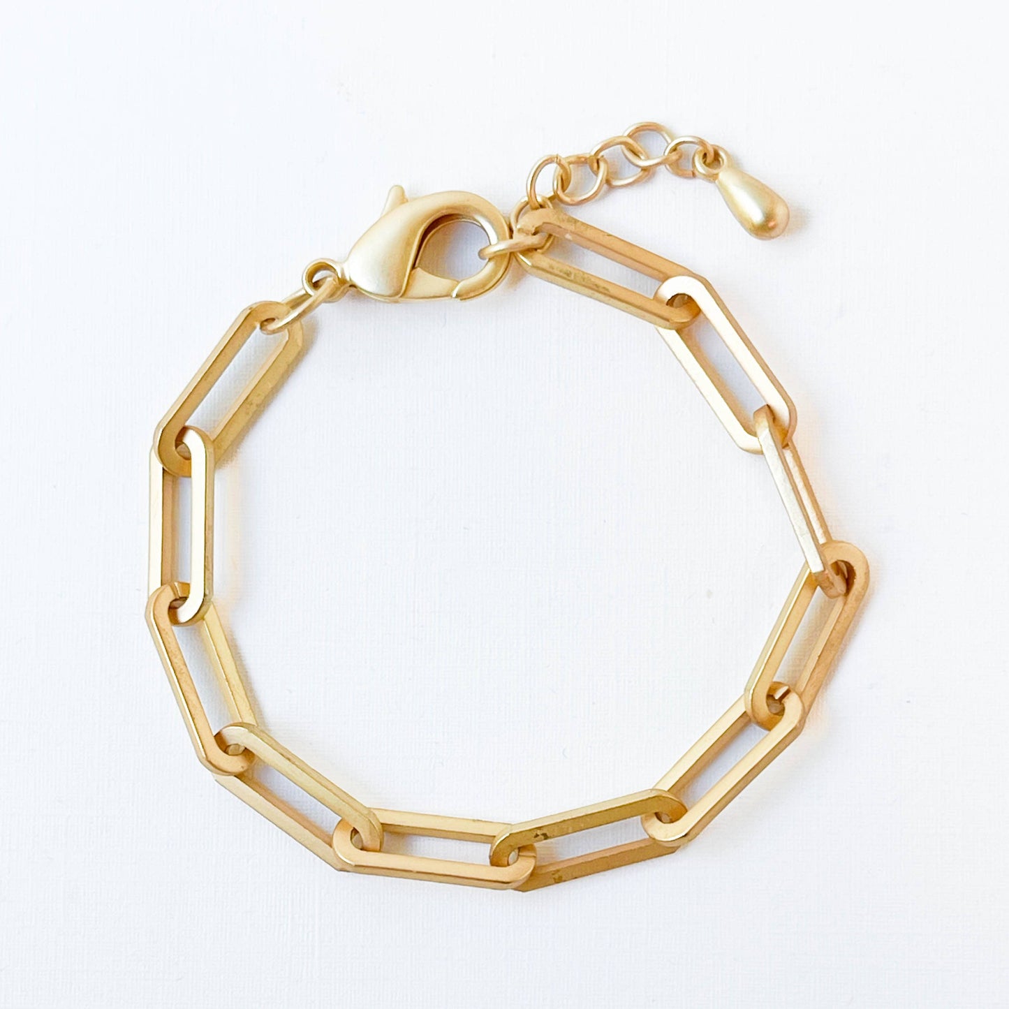 Adjustable Chunky Gold Paperclip Bracelet - Tsuru