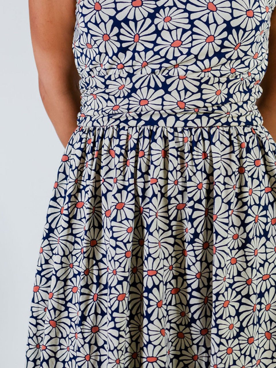 Asheville Dress - Tsuru