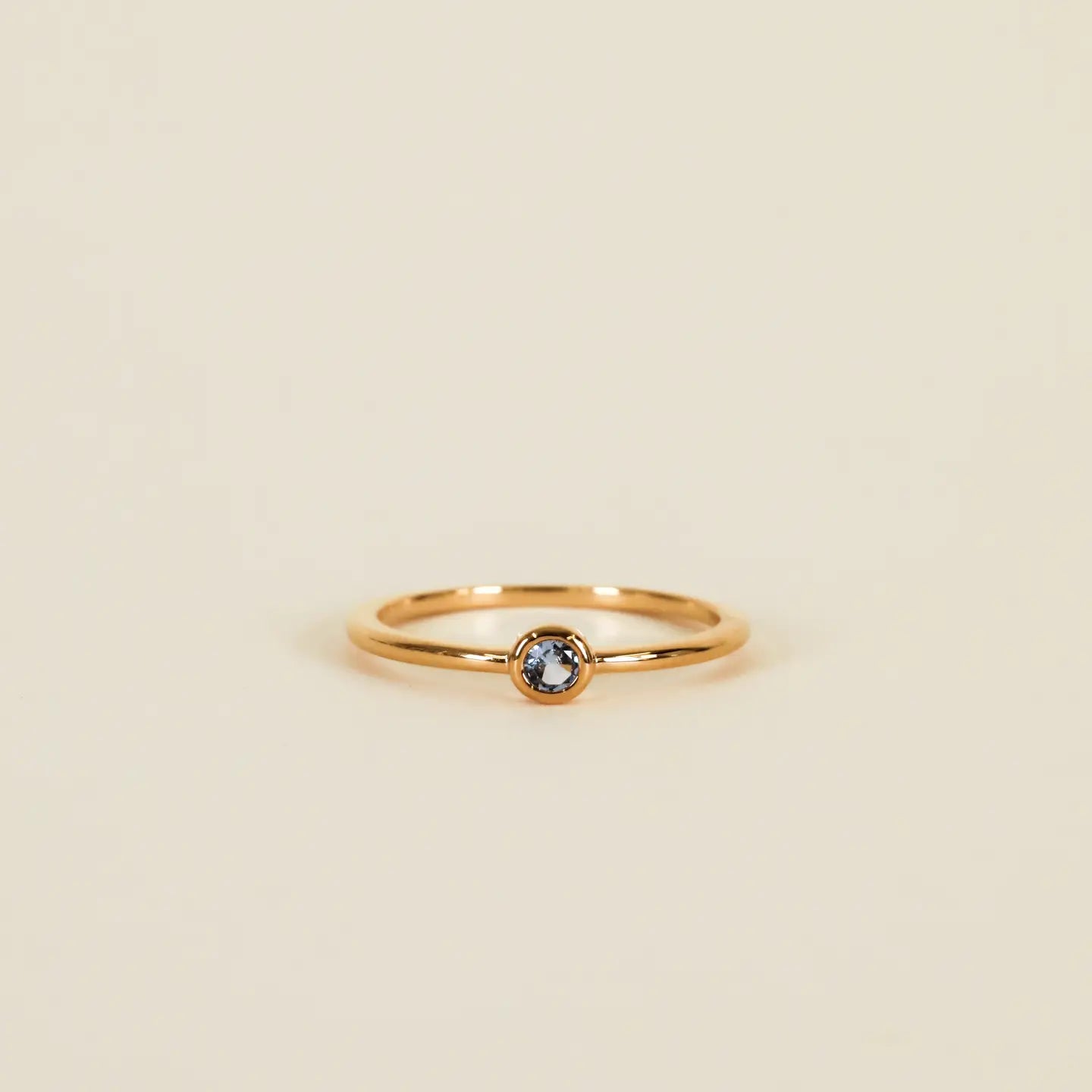 Simple Stud Ring